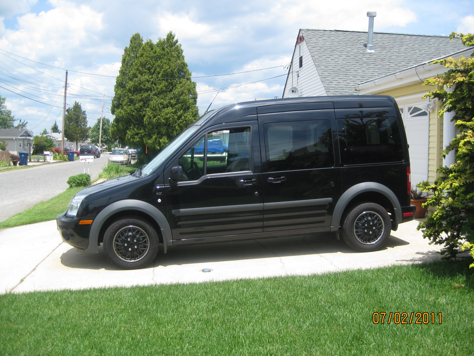 black ford transit connect